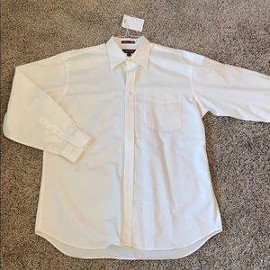 Cream colored Nordstrom men’s dress shirt